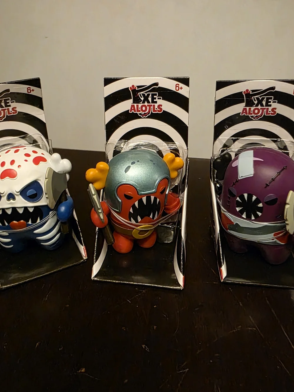 Axe-Alotls Series 1 Collectible Kids Toy Figure - Multicolor Set - Picture 2 of 4